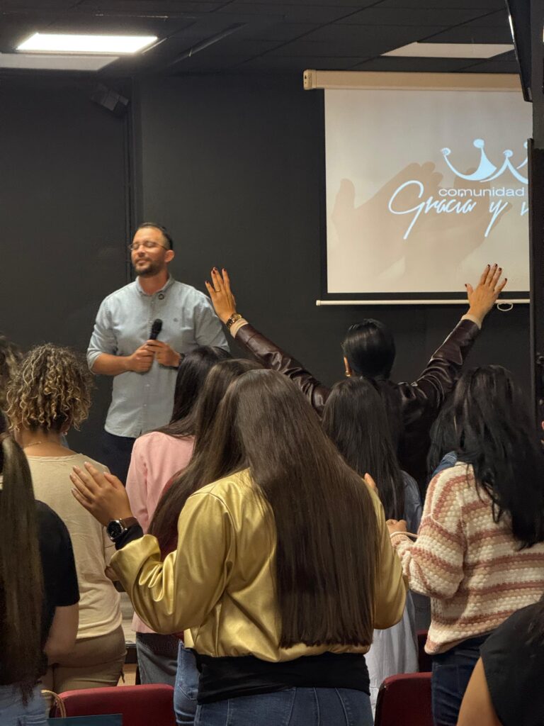 WhatsApp Image 2025-11-15 at 11.30.38